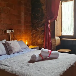  Hostal La Laguna